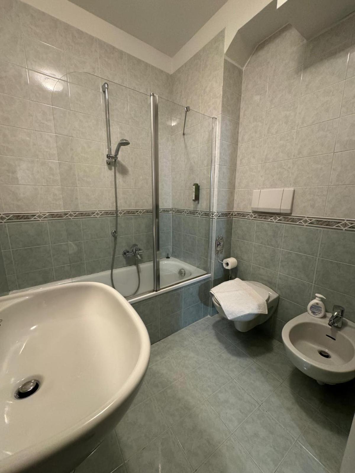 Duomo Nest Entire Apartment Trento Kültér fotó